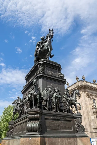 Jezdecká Socha Fridricha Velikého Unter Den Linden Ulici Berlíně Německo — Stock fotografie