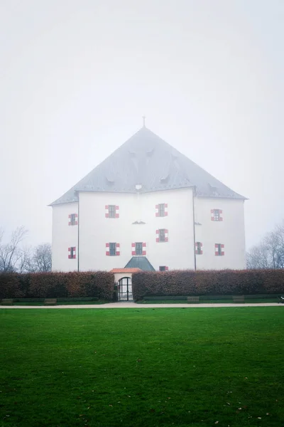 Benches Front Renaissance Villa Letohradek Hvezda Hidden Fog Prague Game — Stock Photo, Image