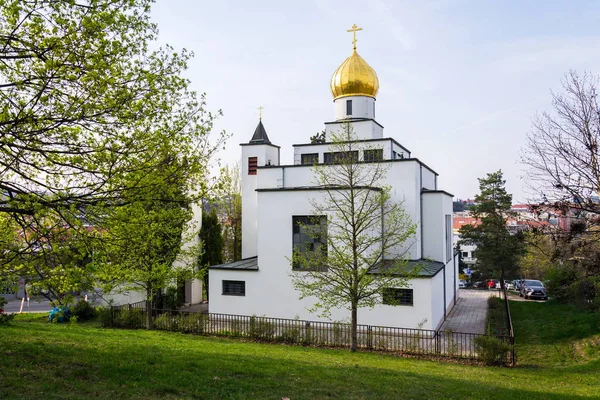 Cerkiew Wacława Brno Morawy Czechy Słoneczny Dzień Jasne Błękitne Niebo — Zdjęcie stockowe