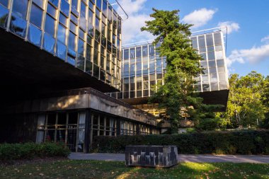 Modernist ve acımasız mimar Karel Prager'den eski Proje stüdyoları derneğinin binaları, Prag, Çek Cumhuriyeti