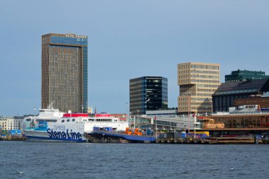 13 Mayıs 2025 'te İsveç' in Göteborg kentindeki merkez limanında Stena Hattı 'ndan Stena Carisma ekspresi.