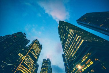 Modern gökdelenin alt manzarası. İş bölgesi