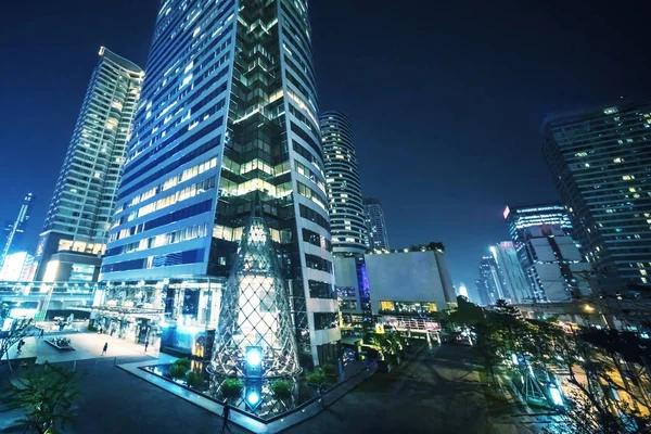 Concepto Negocio Para Bienes Raíces Construcción Corporativa Ciudad Brillante Noche — Foto de Stock