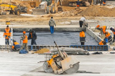 Roma, İtalya, 21 Ekim 2017: İşçilerin inşaat sitesinde