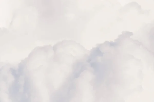 Άσπρο Φουντωτό Σύννεφα Φόντο — Φωτογραφία Αρχείου