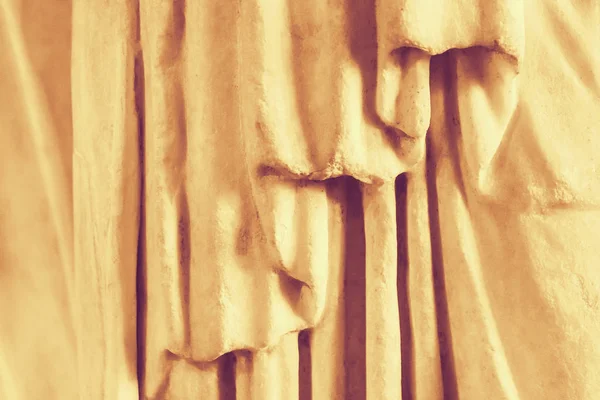 Деталь Каменной Скульптуры Драпированная Одежда — стоковое фото