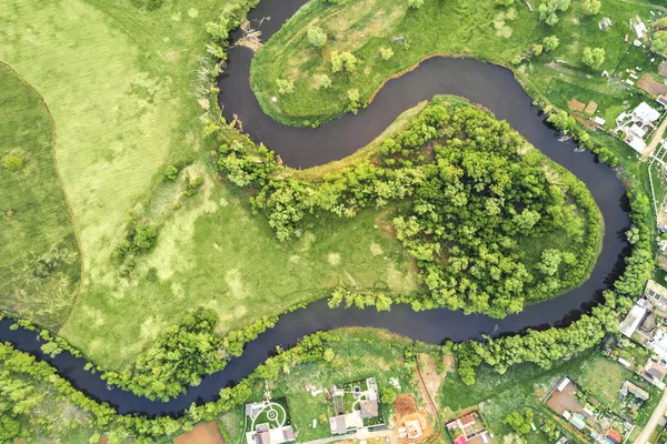 Vista Superior Rio Sinuoso Perto Fazendas — Fotografia de Stock