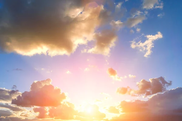 Wolken Sonnenlicht Hintergrund — Stockfoto