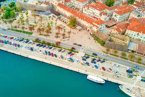 Aerial View City Embankment Parked Cars — Stock Photo, Image