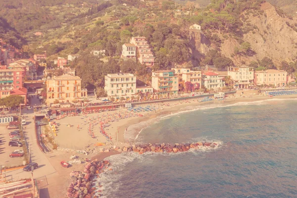 Blick Von Oben Auf Einen Strand Von Monterosso Mare Italien — Stockfoto