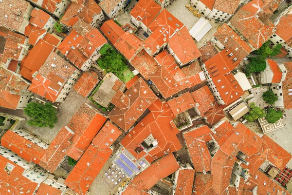 Huizen Met Pannendaken Oude Europese Stad Bovenaanzicht — Stockfoto