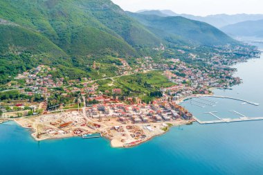 Resort kenarı, üstten görünüm yeni evleri inşaatı
