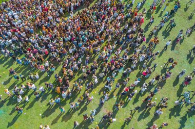 Renkler tatil boya festivalin üstten görünüm