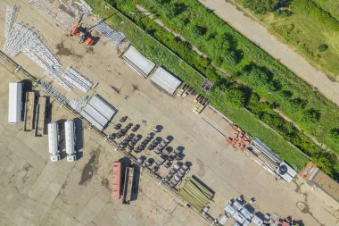 Kamyonlar için park yeri üstten görünüm