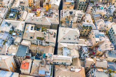 Kentin çatıları eski Avrupa üstten görünüm