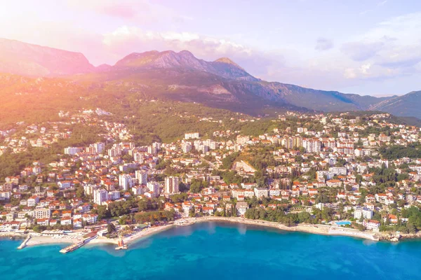 Città Sul Mare Sotto Sole Vista Dall Alto — Foto Stock