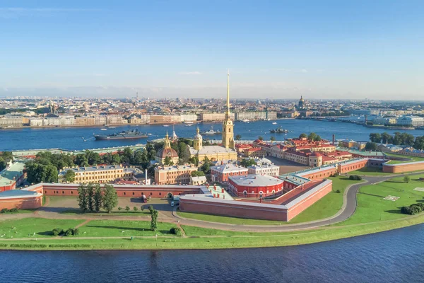 Peter ve Paul Fortress, St. Petersburg manzarayı
