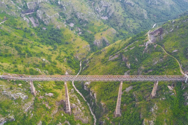 Top View Από Σιδηροδρομική Γέφυρα Πέρα Από Τον Ποταμό Στα — Φωτογραφία Αρχείου