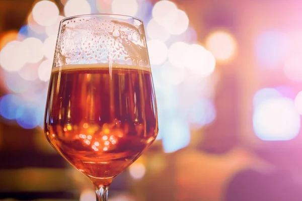 Glas Bier Met Bokeh — Stockfoto