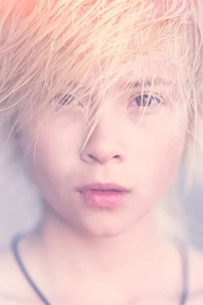 Ansikte Tjej Blond Tonåring Tonas — Stockfoto