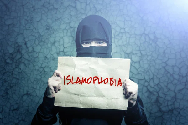 Muslim Girl Black Hijab Holding Poster Inscription Islamophobia Wall Cracks — Stock Photo, Image