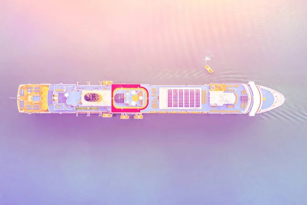 Felülnézete Napfényben Egy Sétahajó — Stock Fotó