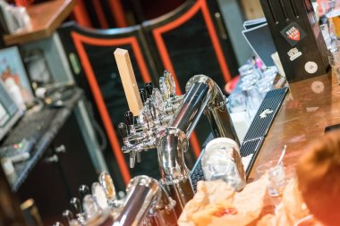 Sifon olan sayaç Bar