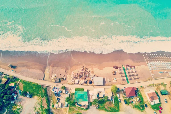 Playa Con Tumbonas Vista Superior — Foto de Stock