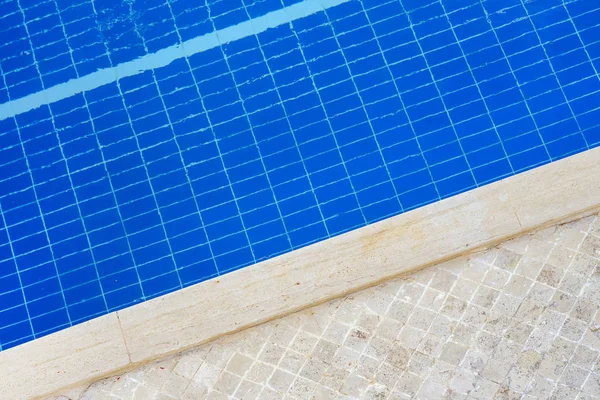 Yüzme Havuzu Yukarıdan Arka Plan Görünümü — Stok fotoğraf