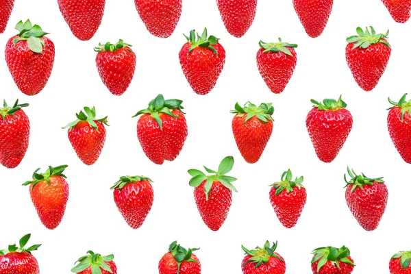 红色成熟的草莓与绿色叶子在白色背景 — 图库照片