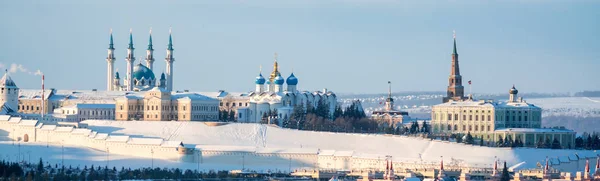 Vacker Utsikt Över Staden Med Tempel Vintern — Stockfoto