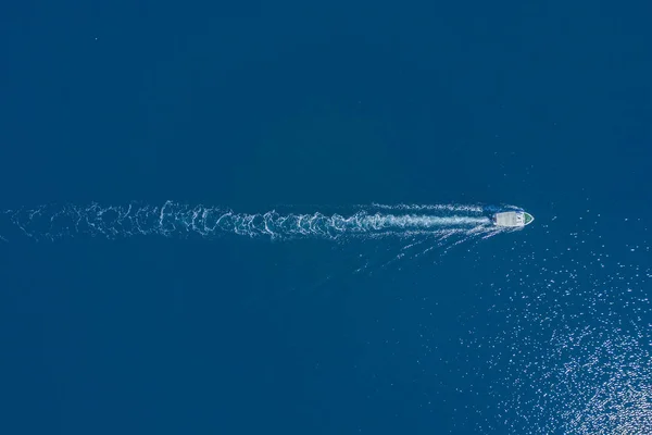 바다를 보트의 — 스톡 사진