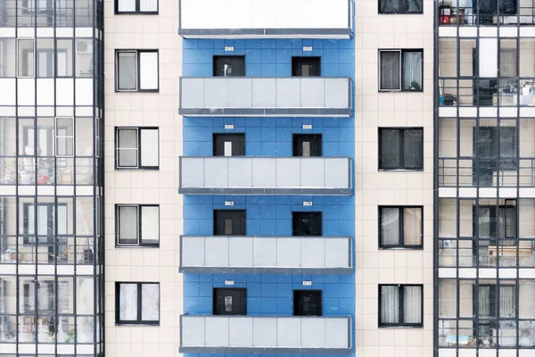 Arranha Céu Moderno Com Fachada Vidro — Fotografia de Stock