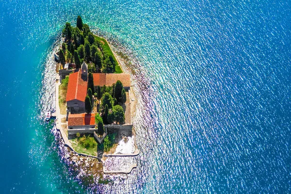 Øverste Utsikt Øya Med Kloster Det Blå Havet – stockfoto