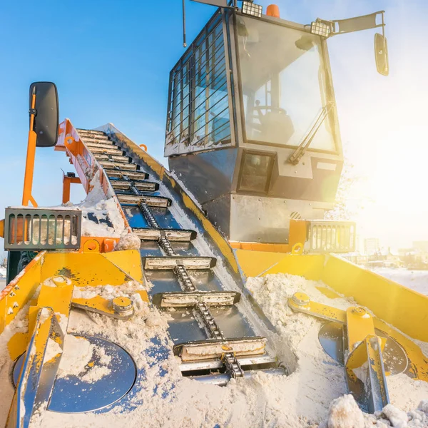 Kazan Russia January 2017 Yellow Snowblower Road Sunlight — Stock Photo, Image