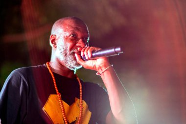 Koh Tao, Tayland - 20 Mart 2018: Şarkıcı Str.