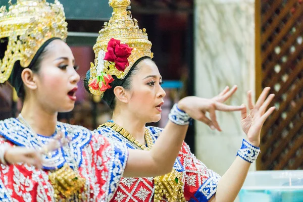 Bangkok, Tayland - 11 Ocak 2018: Geleneksel festival, danc — Stok fotoğraf