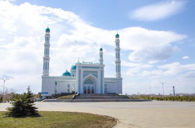 Mimarlık ve şehir anıtlar. Kazakhstan.Karaganda Cumhuriyeti şehir.
