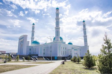 Mimarlık ve şehir anıtlar. Kazakhstan.Karaganda Cumhuriyeti şehir.