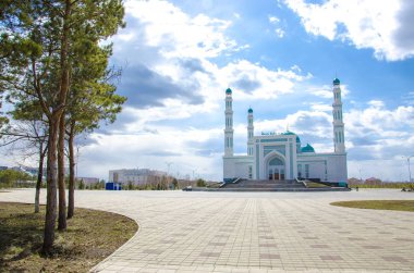 Mimarlık ve şehir anıtlar. Kazakhstan.Karaganda Cumhuriyeti şehir.