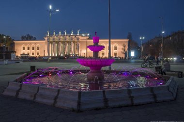 Mimarlık ve şehir anıtlar. Kazakhstan.Karaganda Cumhuriyeti şehir.