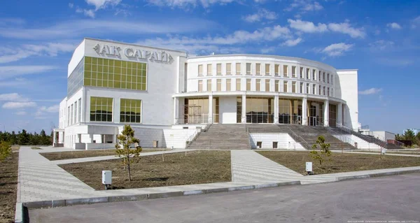 Arquitectura Monumentos Ciudad República Kazajstán Karaganda Ciudad —  Fotos de Stock