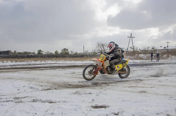 Διαγωνισμός Motocross Στην Novodolynka 2016 Πόλη Της Καραγάνδας Καζακστάν — Φωτογραφία Αρχείου