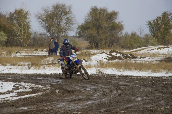 Διαγωνισμός Motocross Στην Novodolynka 2016 Πόλη Της Καραγάνδας Καζακστάν — Φωτογραφία Αρχείου