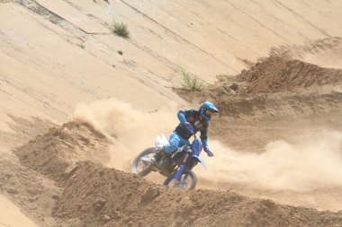 Temirtau 'daki motokros müsabakaları 26.08.2017 yılındaydı. Karaganda. Kazakistan.