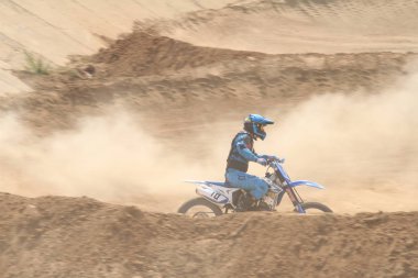 Temirtau 'daki motokros müsabakaları 26.08.2017 yılındaydı. Karaganda. Kazakistan.