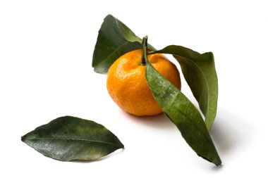 Mandarin yaprakları ile