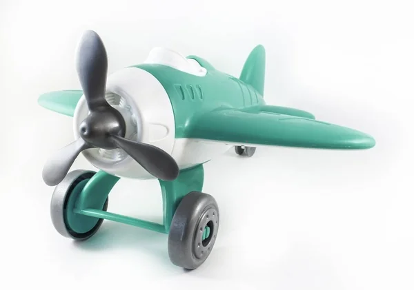 Brinquedo Avião Plástico Com Hélice Sem Piloto Sobre Fundo Branco — Fotografia de Stock