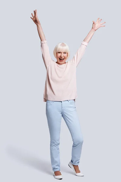 Full Length Happy Laughing Senior Woman Posing Grey Background Hands — Stock Photo, Image