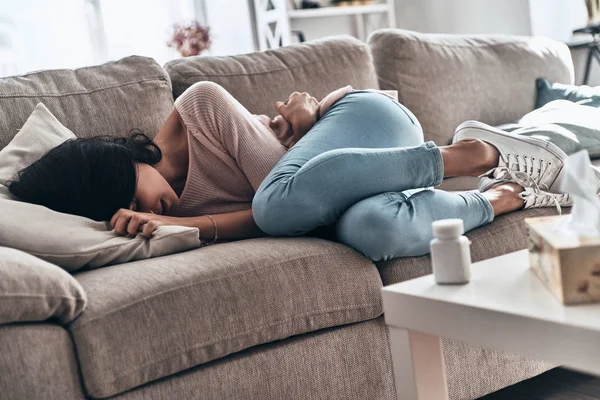 Feeling Lonely Sad Woman Suffering Stomachache Pain While Lying Sofa — Stock Photo, Image